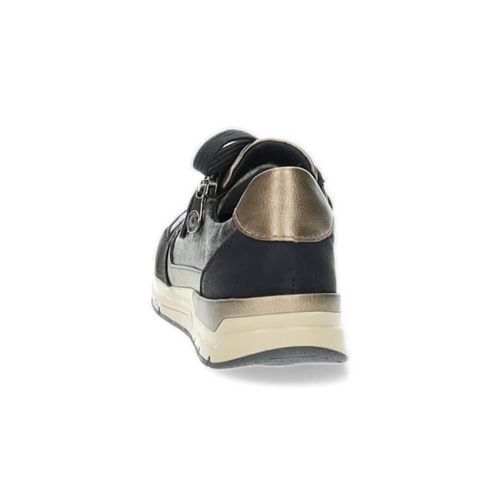 zwarte sneaker
