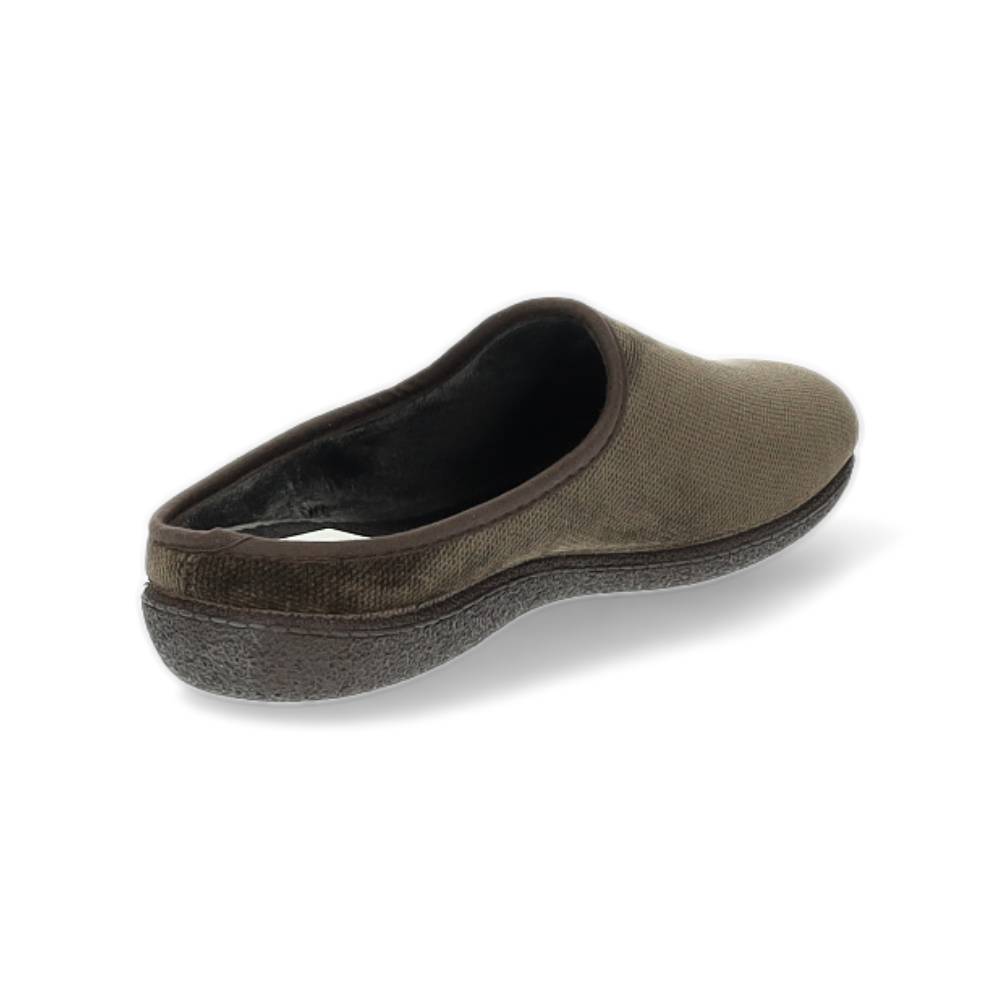 bruine pantoffel