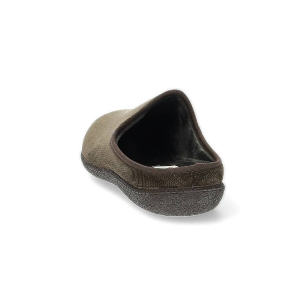 bruine pantoffel