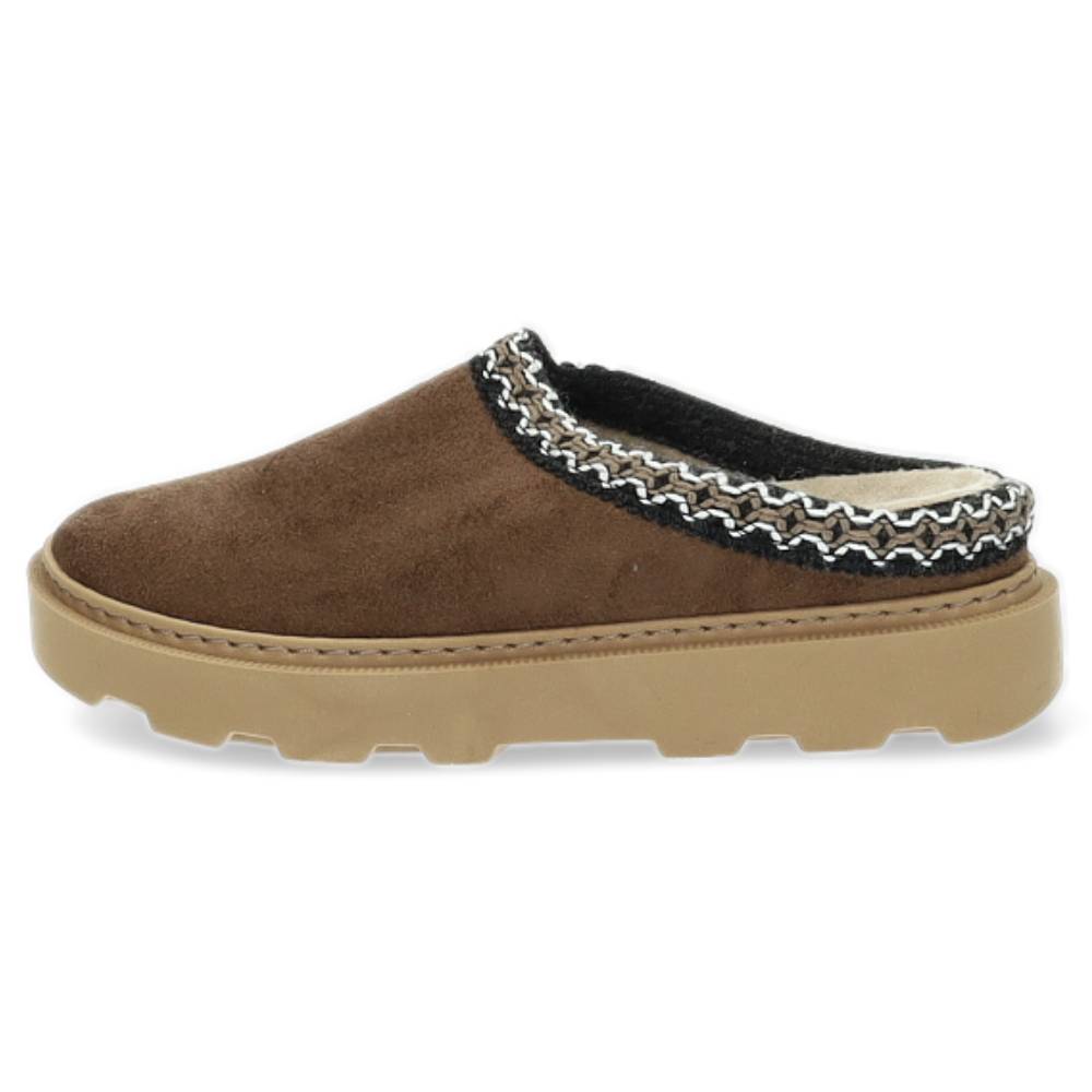 bruine pantoffel