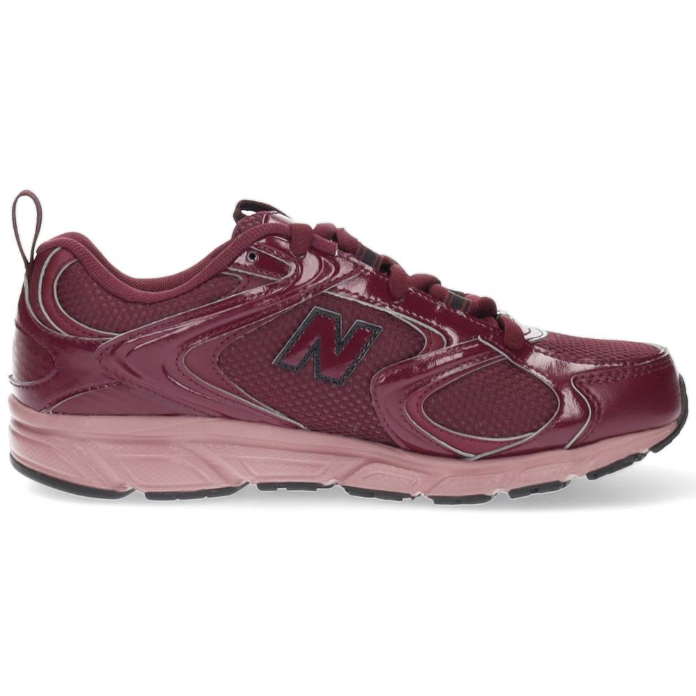 bordeaux sneaker