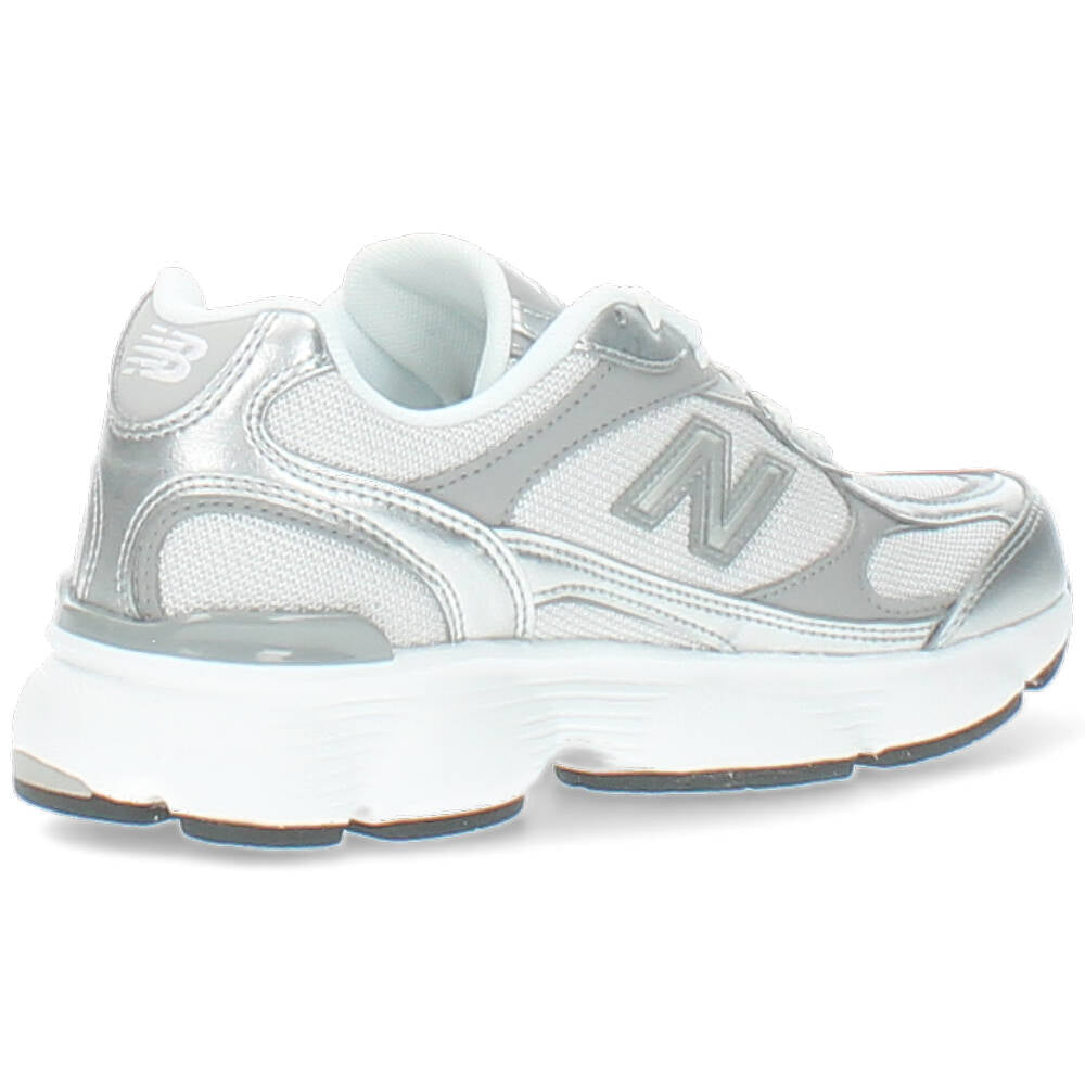 zilveren sneaker