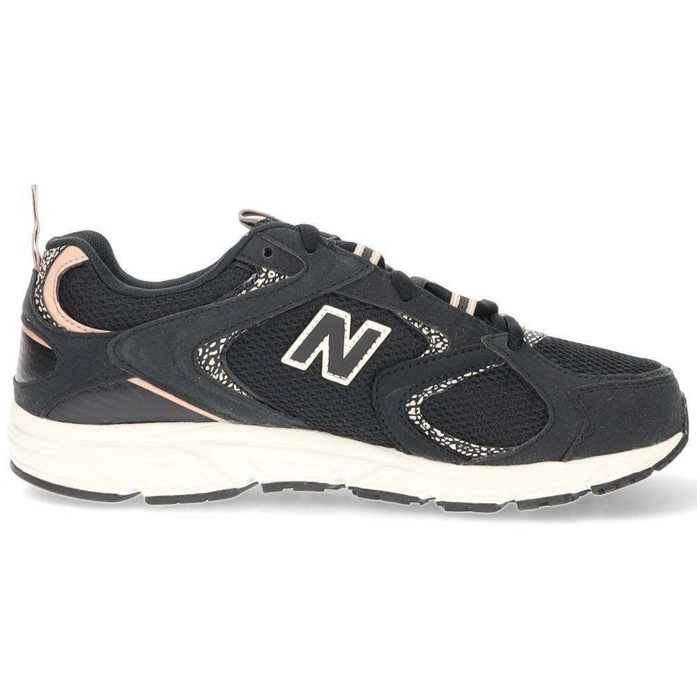 zwarte sneaker
