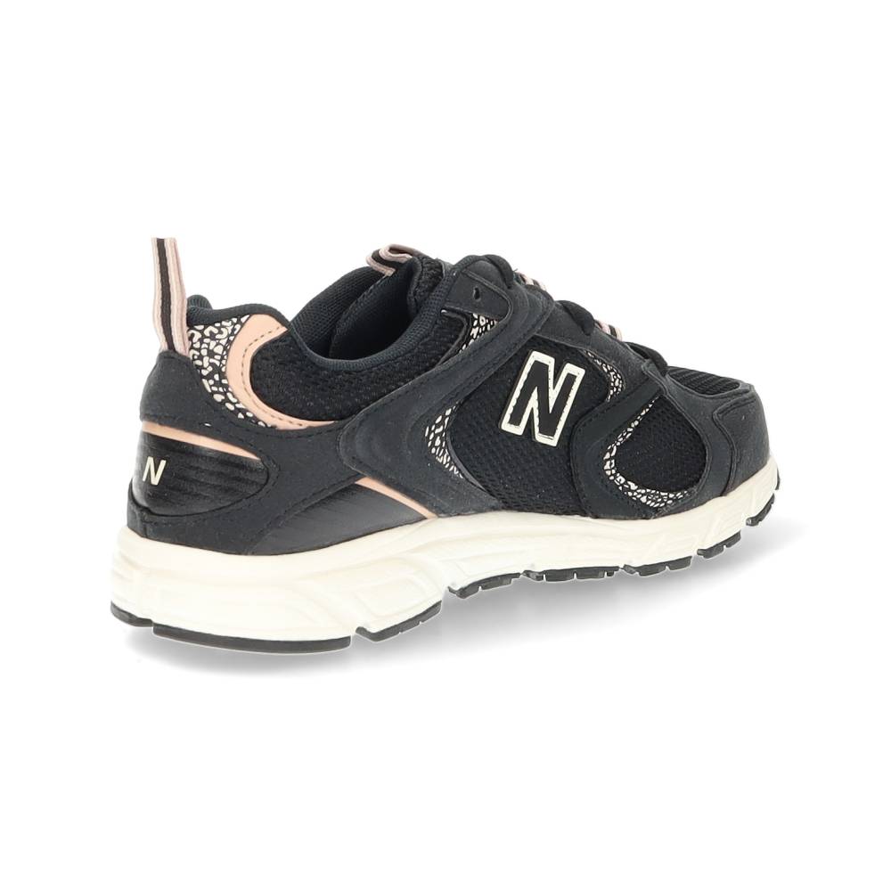 zwarte sneaker