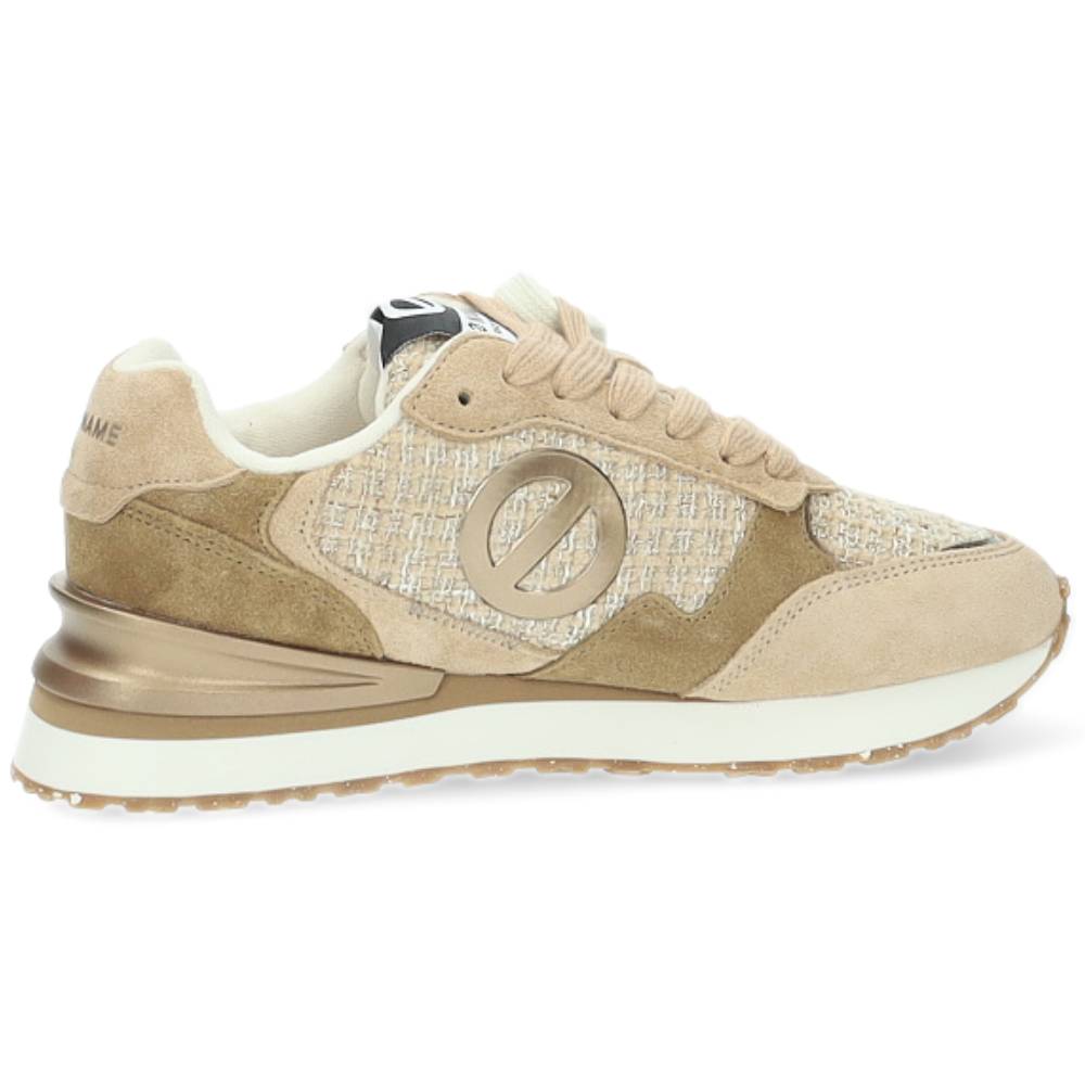 beige sneaker