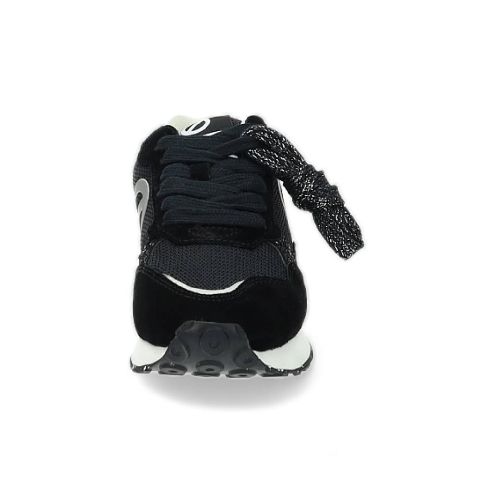 zwarte sneaker