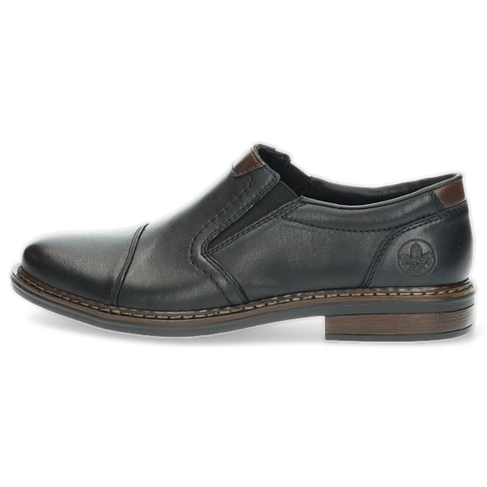 zwarte geklede mocassin