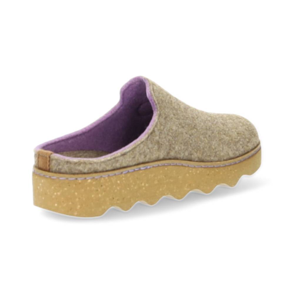beige pantoffel