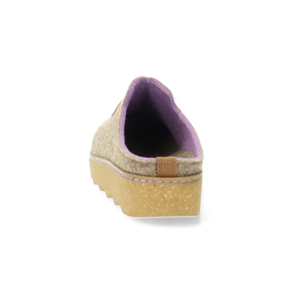 beige pantoffel