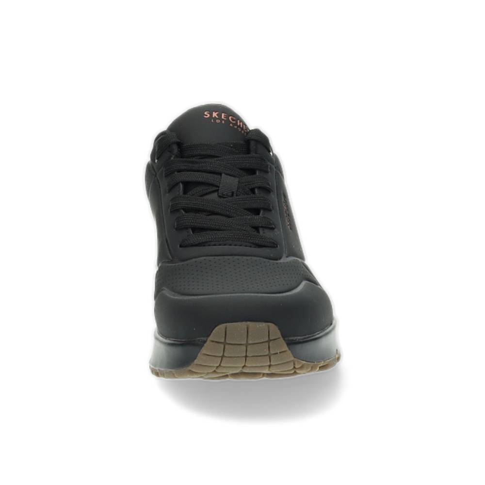 zwarte sneaker