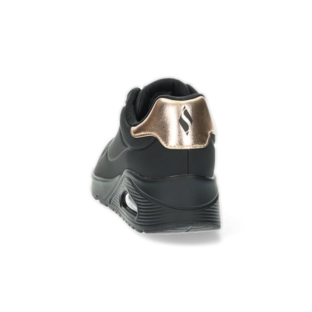 zwarte sneaker