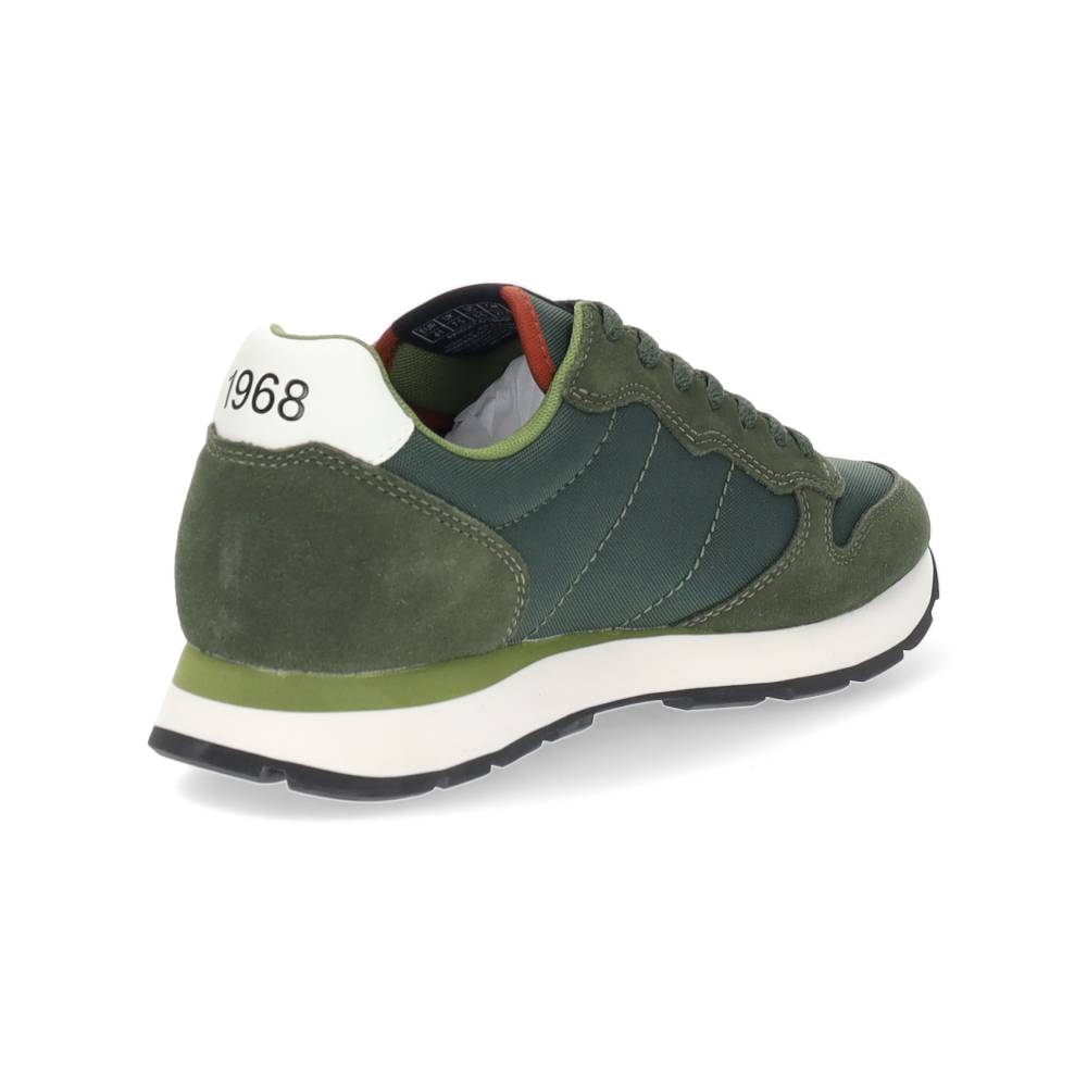 kaki sneaker