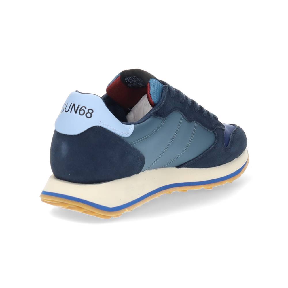 blauwe sneaker