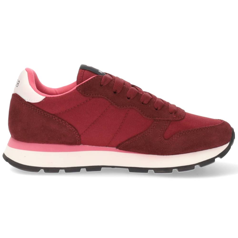 bordeaux sneaker