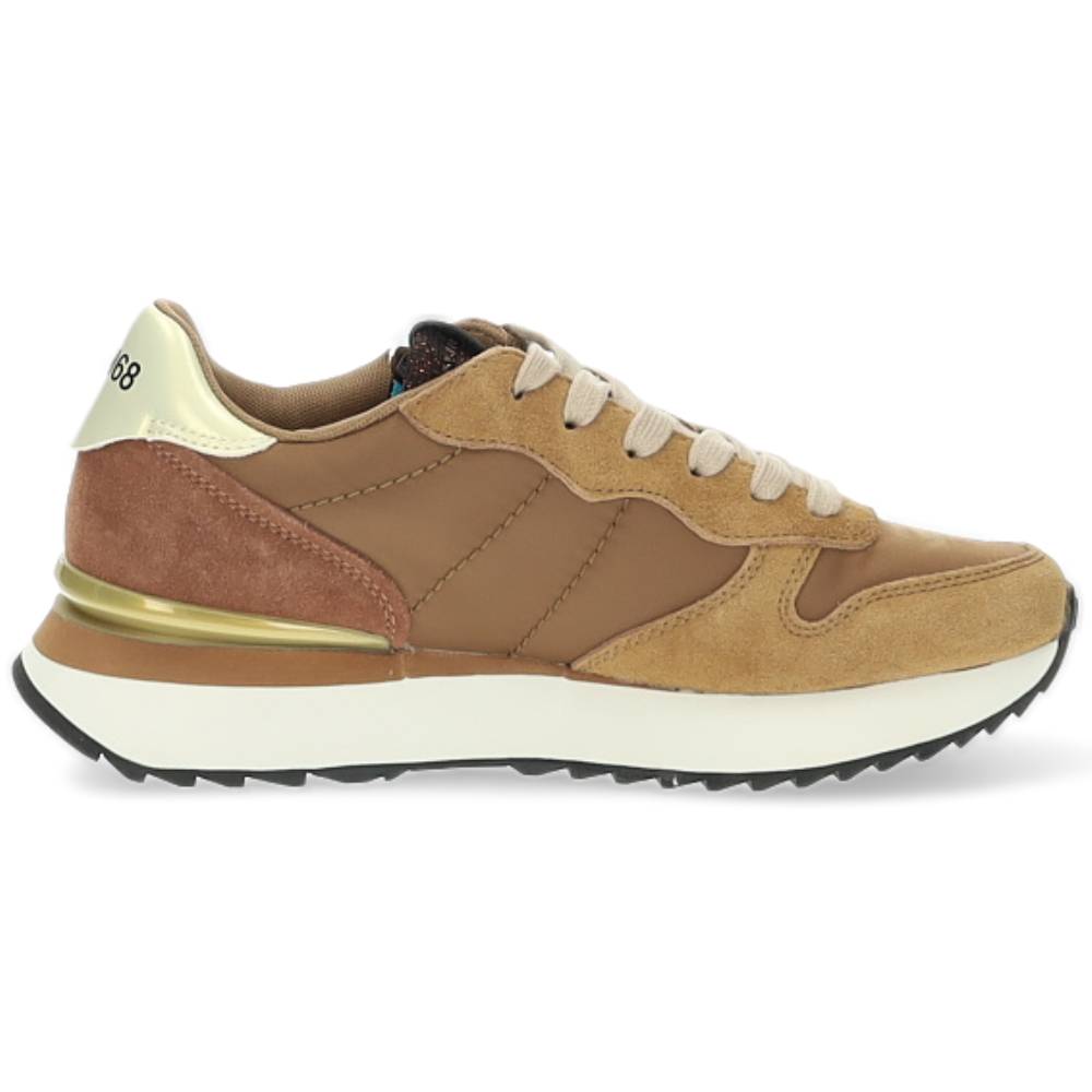 bruine sneaker