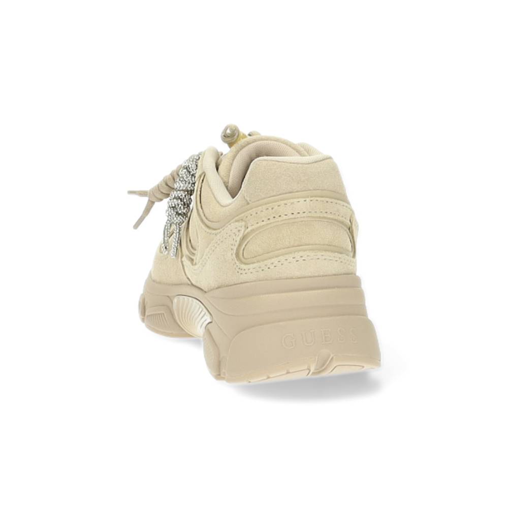 beige sneaker