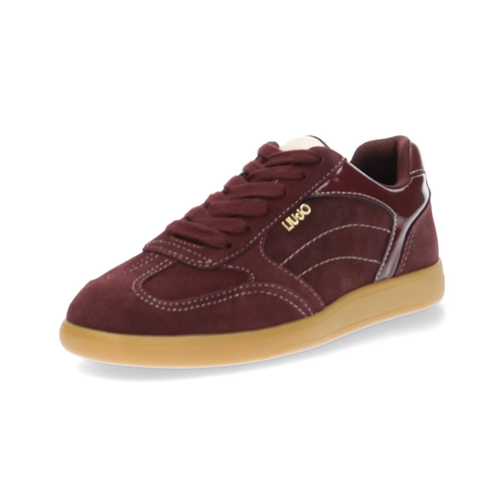 bordeaux sneaker