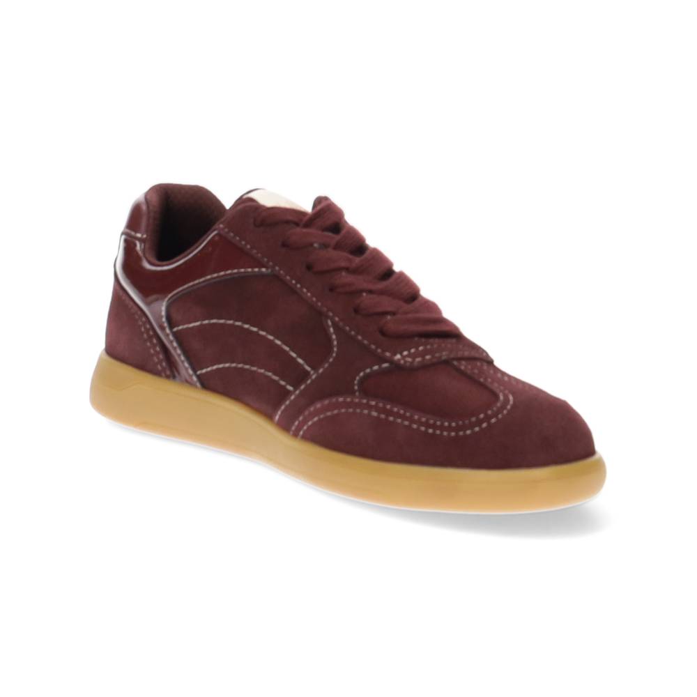bordeaux sneaker