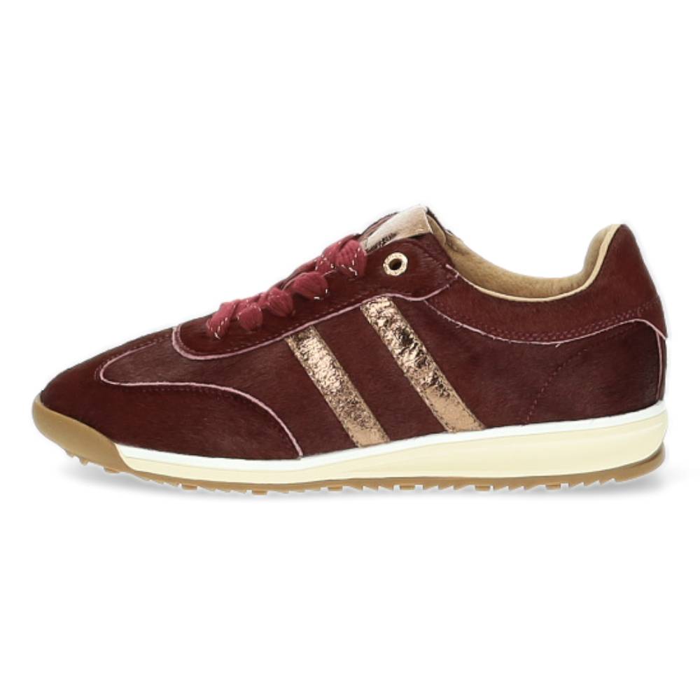 bordeaux sneaker