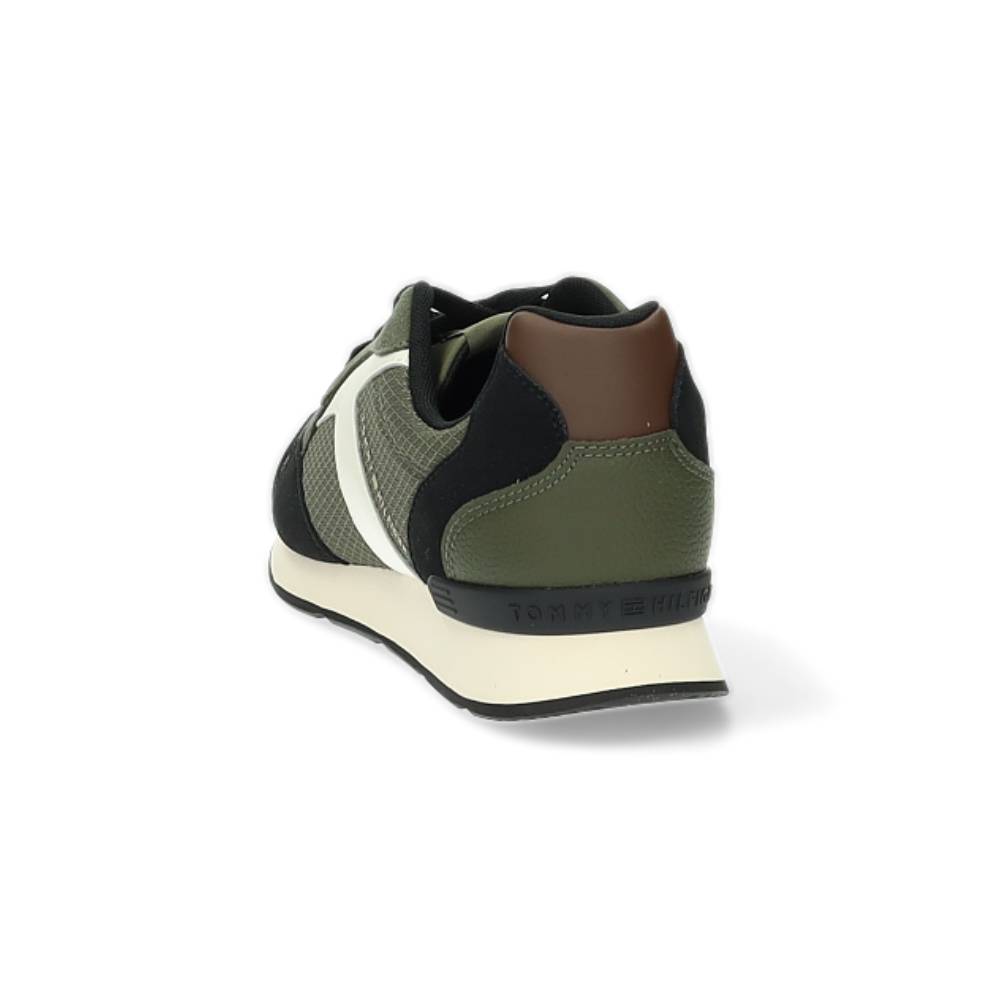 kaki sneaker