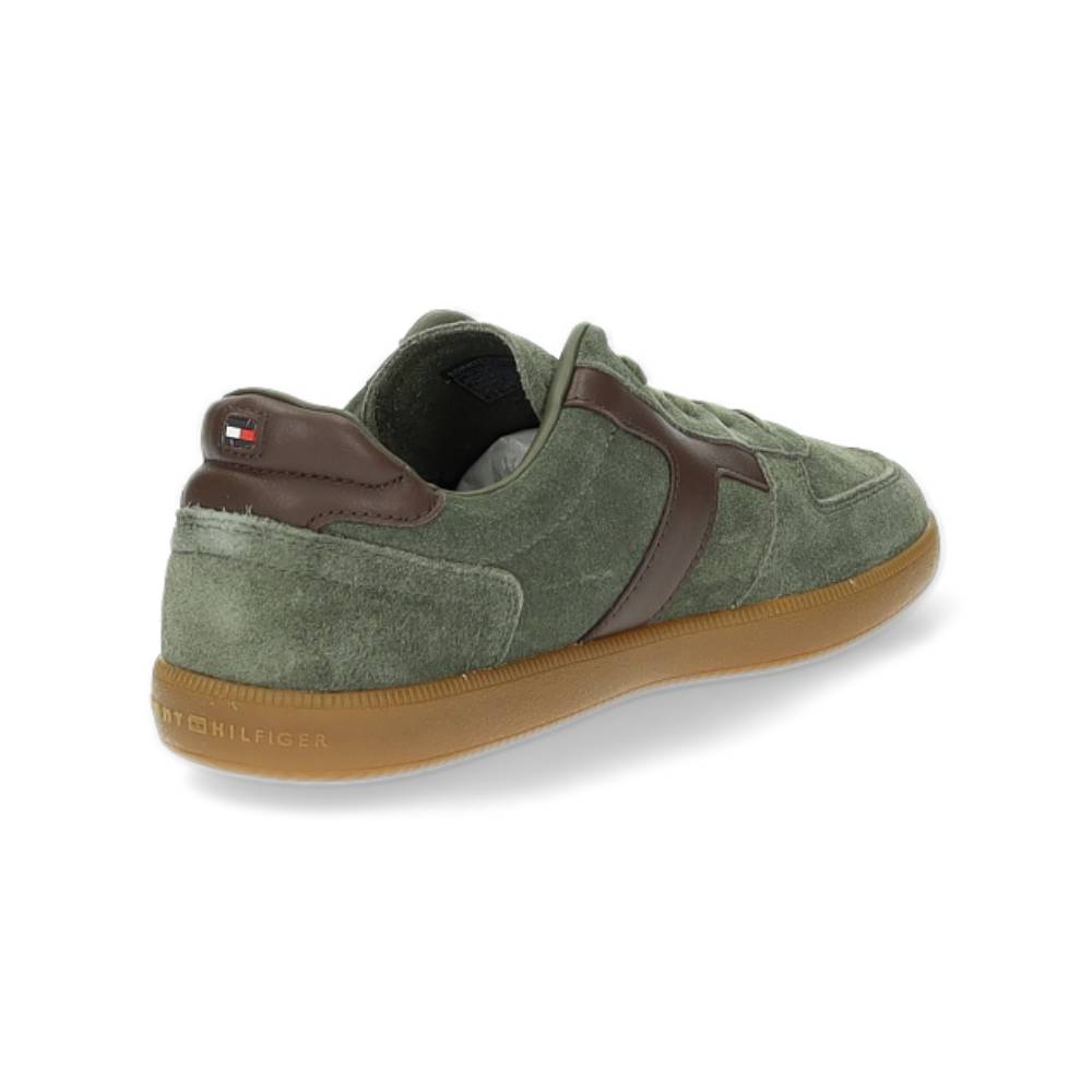 kaki sneaker