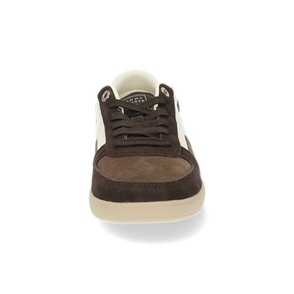 donkerbruine sneaker