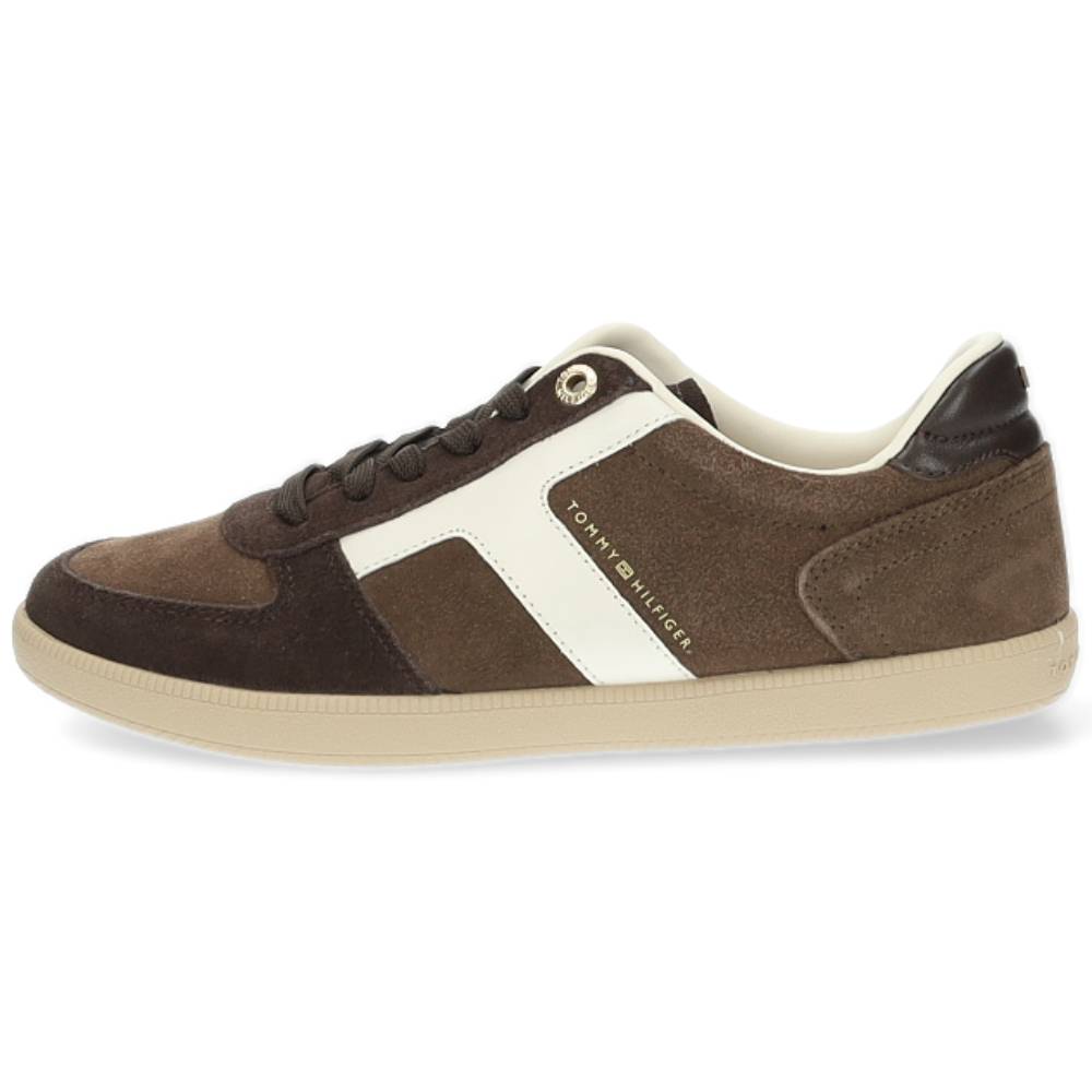 donkerbruine sneaker