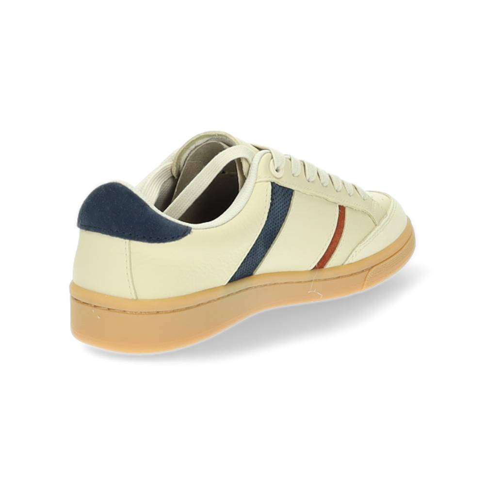 beige sneaker