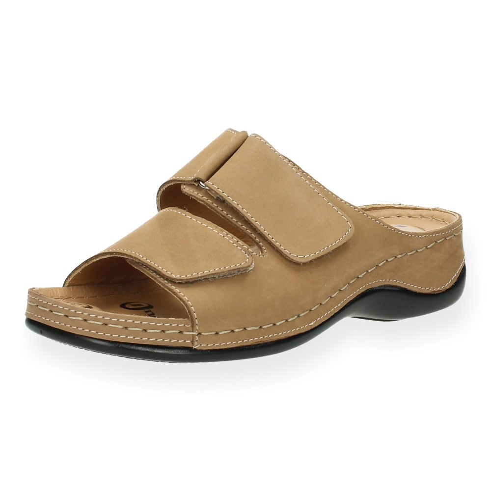 Beige slippers